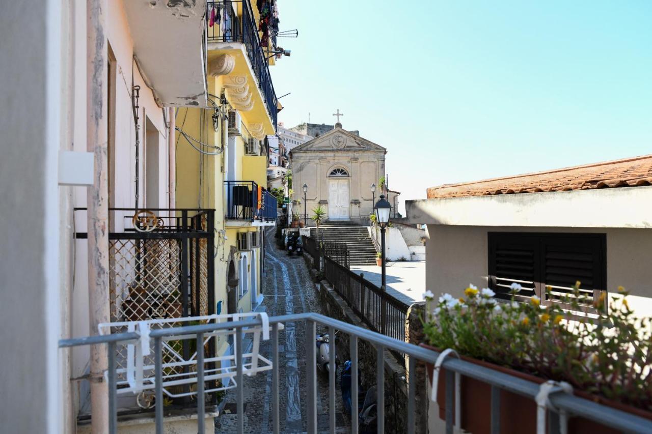 Signora Tita B&B Chianalea - Scilla Eksteriør billede